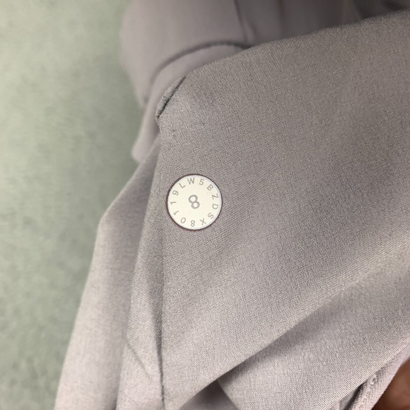 Lululemon On The Fly Jogger Women's 8 Silverscreen Drawstring Woven Travel Pants - Picture 4 of 10